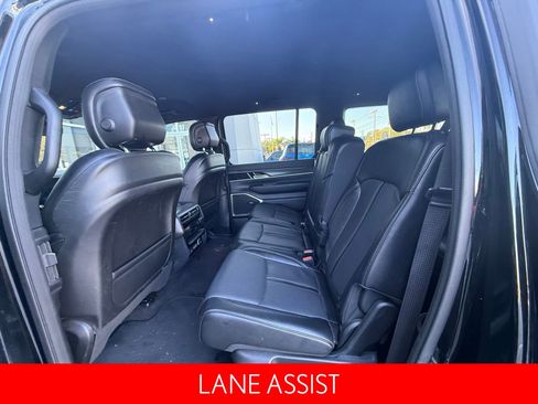 Used 2024 Jeep Wagoneer L Series II w/ Flexible Seating Group image 12