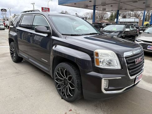 Used 2016 GMC Terrain SLE w/ Convenience Package AWD/4WD image 4
