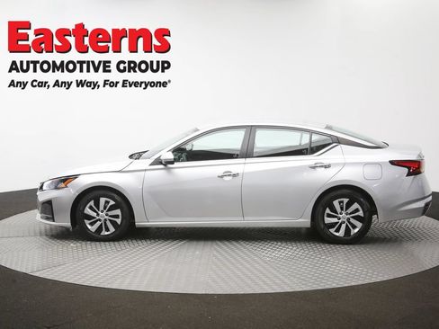 Used 2023 Nissan Altima 2.5 S FWD image 58