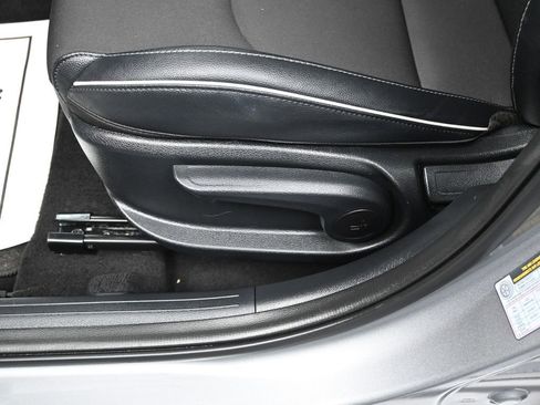 Certified 2024 Kia Forte GT-Line image 12