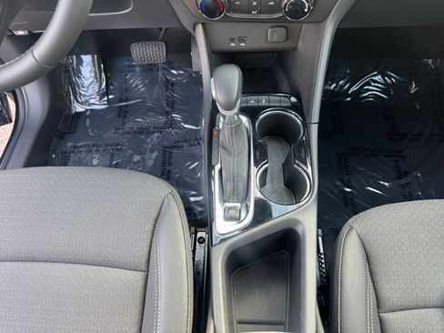 Used 2025 Buick Encore GX Preferred image 39