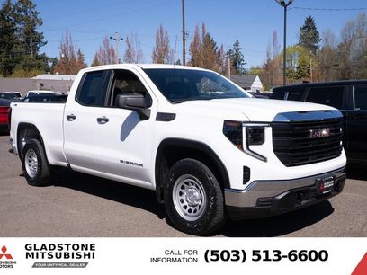 Used 2023 GMC Sierra 1500 Pro w/ Pro Value Package