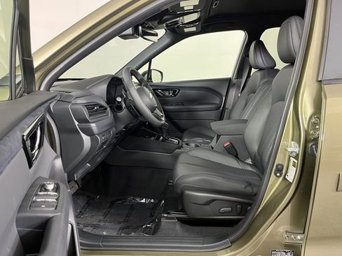 New 2025 Subaru Forester Limited image 10