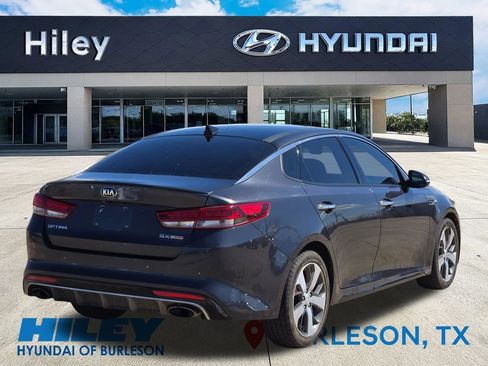 Used 2018 Kia Optima SX image 4