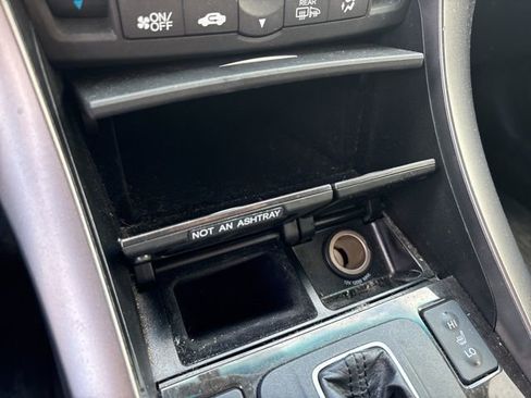 Used 2013 Acura TSX Sedan image 24