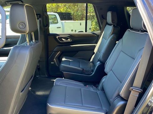 Used 2023 Chevrolet Tahoe Premier image 9