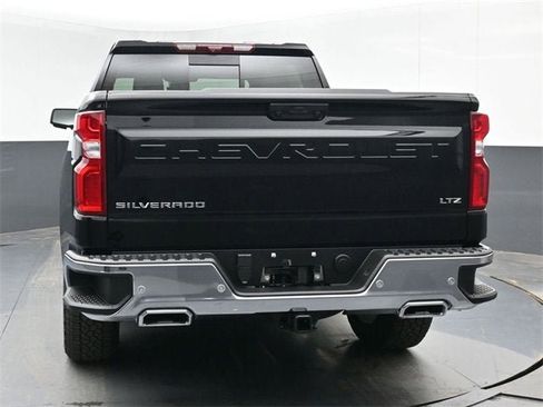 New 2026 Chevrolet Silverado 1500 LTZ w/ LTZ Premium Package image 13