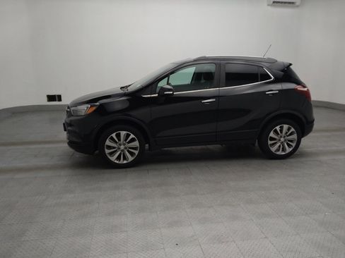 Used 2019 Buick Encore Preferred AWD/4WD image 2