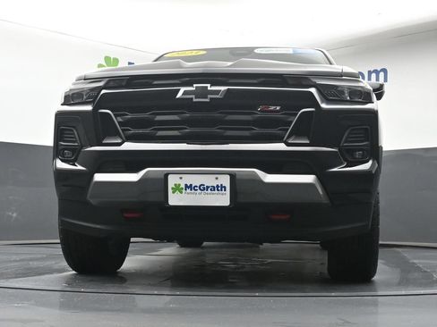 Used 2023 Chevrolet Colorado Z71 w/ Z71 Convenience Package 2 AWD/4WD image 7