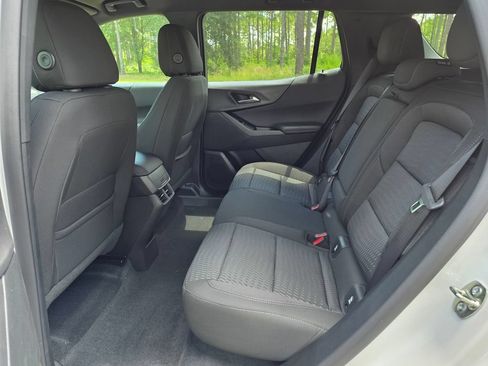New 2027 Chevrolet Equinox LT w/ Safety and Technology Package FWD image 16