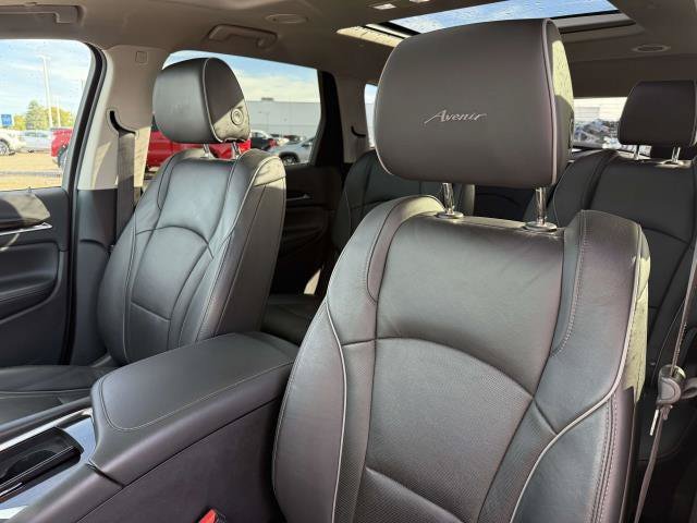 Used 2021 Buick Enclave Avenir w/ Avenir Technology Package AWD/4WD image 15