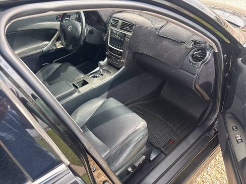 Used 2008 Lexus IS 250 AWD image 11