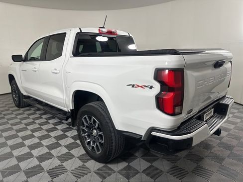 Used 2023 Chevrolet Colorado LT w/ LT Convenience Package III image 5