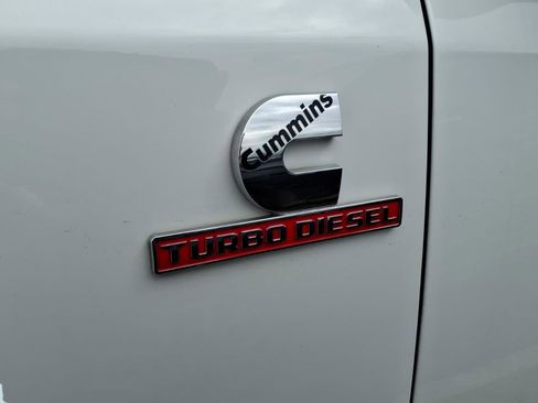 Used 2024 RAM 2500 Laramie image 9