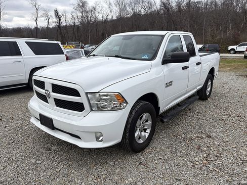 Used 2018 RAM 1500 Express image 2