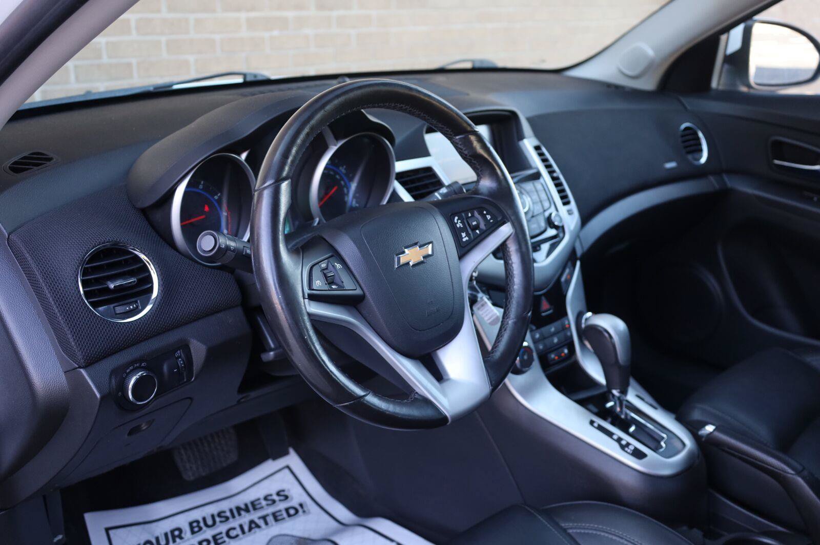 Used 2015 Chevrolet Cruze LT FWD image 16
