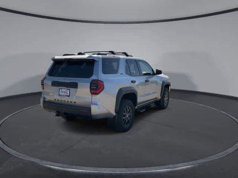 New 2026 Toyota 4Runner SR5 image 8