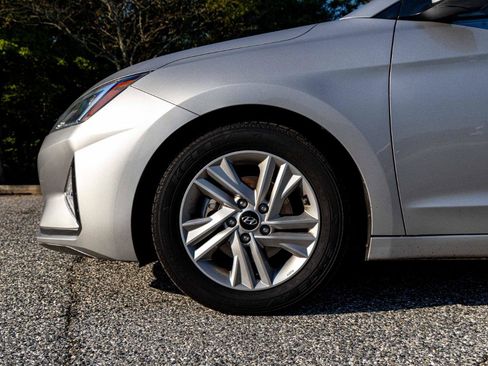 Used 2020 Hyundai Elantra SEL FWD image 10