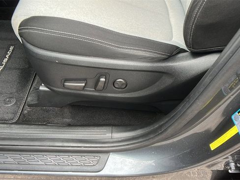 Used 2020 Hyundai Palisade SEL w/ Convenience Package image 14