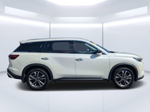 Certified 2023 INFINITI QX60 Luxe w/ Cargo Package AWD/4WD image 2