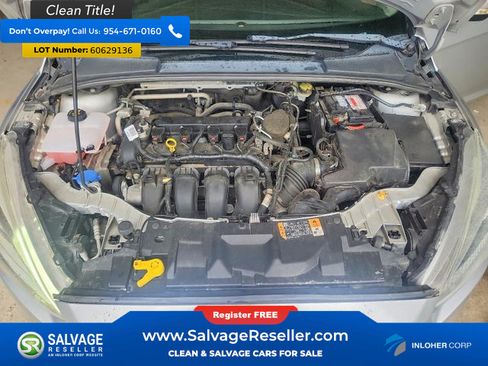 Used 2015 Ford Focus SE FWD image 15