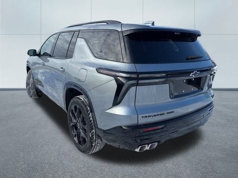 New 2026 Chevrolet Traverse RS image 2