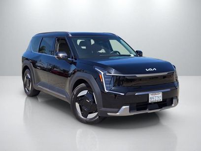 Used 2024 Kia EV9 Wind