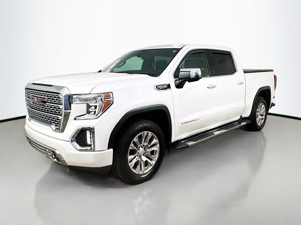 Used 2021 GMC Sierra 1500 Denali w/ Driver Alert Package II AWD/4WD image 3