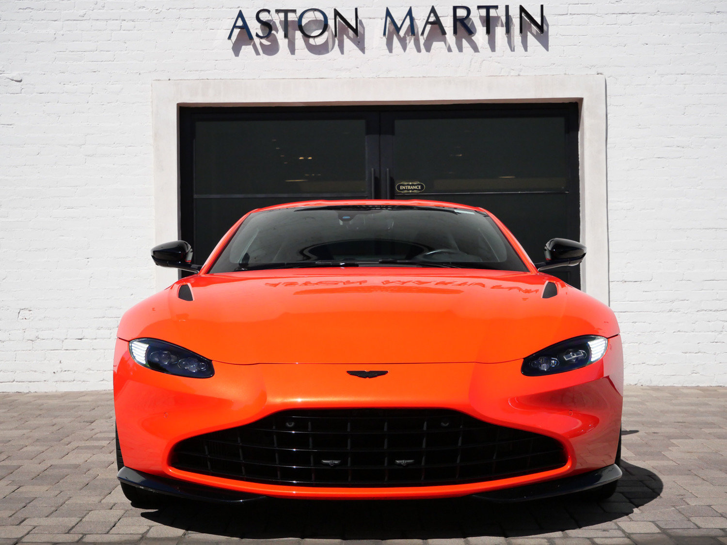 Used 2022 Aston Martin V8 Vantage Coupe RWD image 7