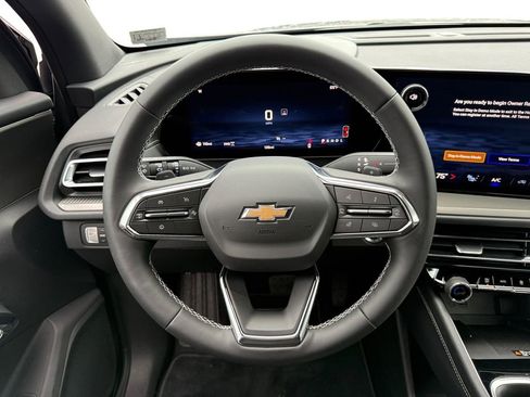 New 2026 Chevrolet Traverse LT w/ Driver Confidence Package image 12