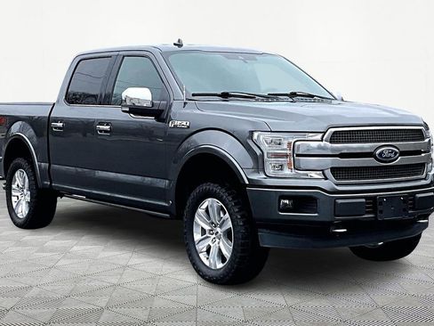 Used 2020 Ford F150 Platinum w/ Equipment Group 701A Luxury image 2