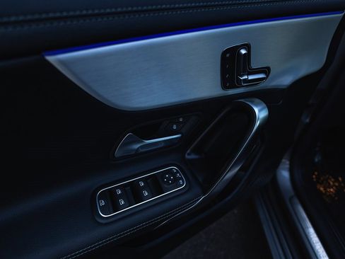 Used 2025 Mercedes-Benz CLA 250 CLA 250 image 18