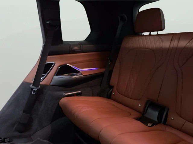 Used 2024 BMW X7 M60i w/ Executive Package AWD/4WD image 75