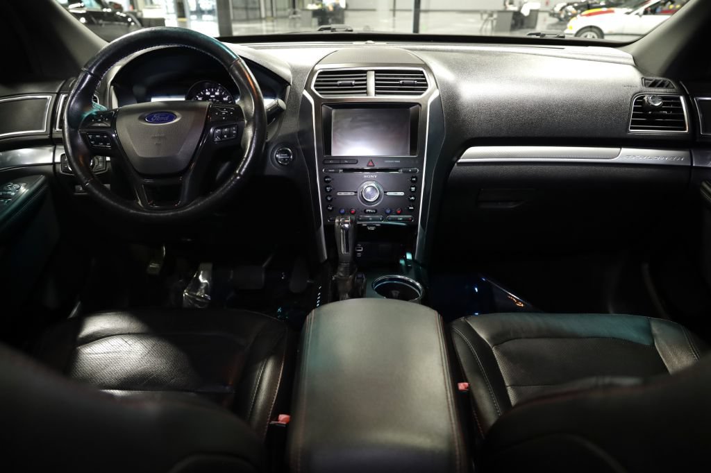 Used 2016 Ford Explorer Sport w/ Equipment Group 401A AWD/4WD image 24