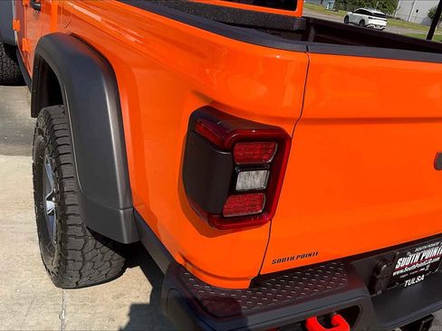 New 2025 Jeep Gladiator Mojave w/ Safety Group image 14