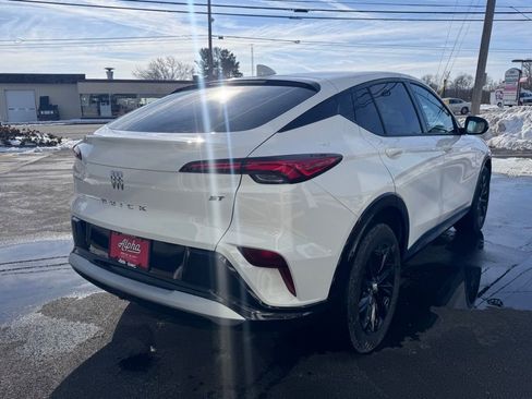 Used 2024 Buick Envista Sport Touring w/ Convenience I Package image 5