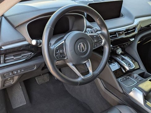 Used 2023 Acura MDX SH-AWD w/ Technology Package image 4