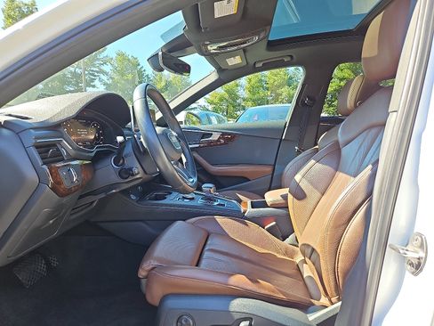 Used 2019 Audi A4 2.0T allroad Premium Plus w/ Premium Plus Package image 14