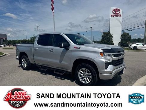 Used 2022 Chevrolet Silverado 1500 RST w/ Convenience Package II AWD/4WD image 1