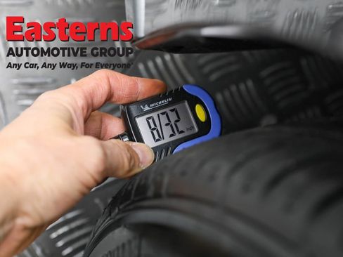 Used 2024 Nissan Altima 2.5 SV image 28