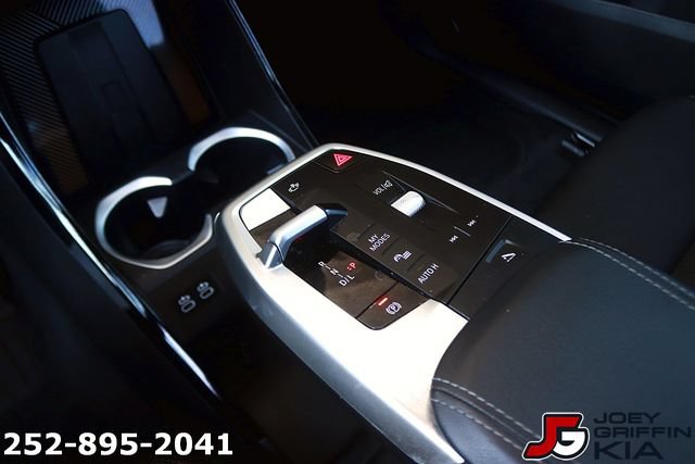 Used 2025 BMW X1 xDrive28i AWD/4WD image 25