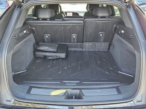 New 2026 Cadillac Lyriq Premium Sport image 28