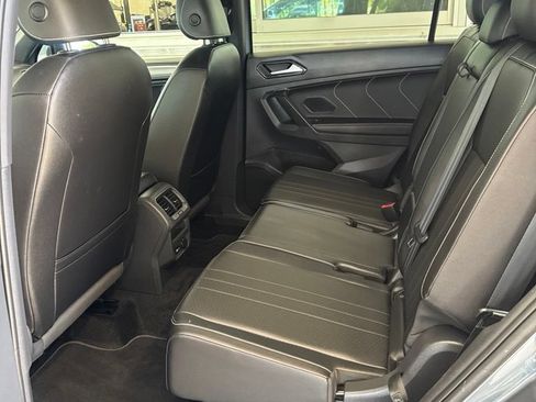 Certified 2023 Volkswagen Tiguan SE R-Line FWD image 11