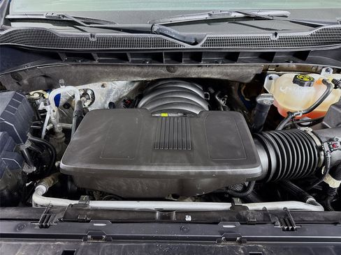 Used 2023 Chevrolet Silverado 1500 ZR2 image 32