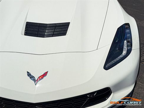 Used 2018 Chevrolet Corvette Grand Sport RWD image 4