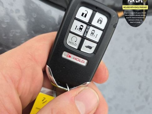 Used 2019 Honda Odyssey EX image 34