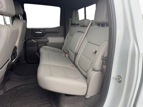 Used 2021 GMC Sierra 1500 SLT AWD/4WD image 16