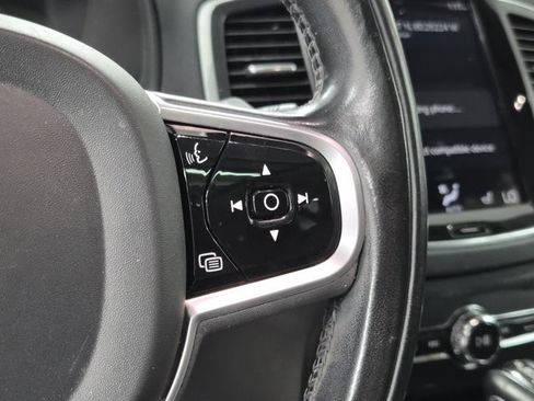 Used 2022 Volvo XC90 T5 Momentum w/ Climate Package image 28
