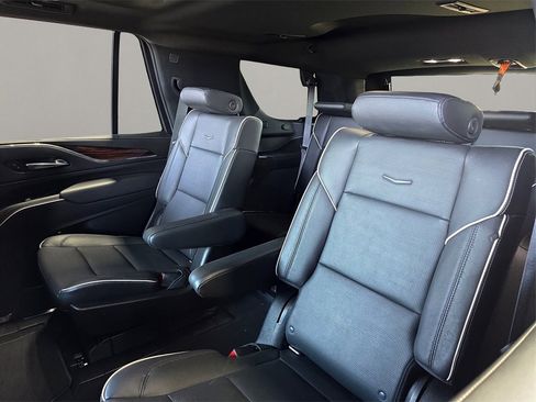 Used 2021 Cadillac Escalade Premium Luxury w/ Driver Assist Tech Package image 12