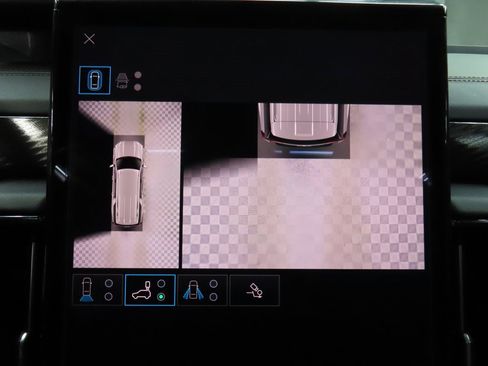 Used 2025 GMC Yukon XL AT4 w/ AT4 Premium Package image 15